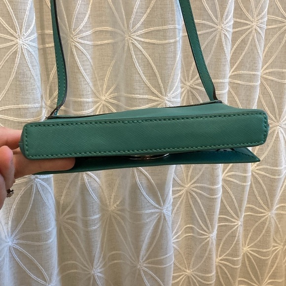 Kate Spade Purse - Picture 10 of 14